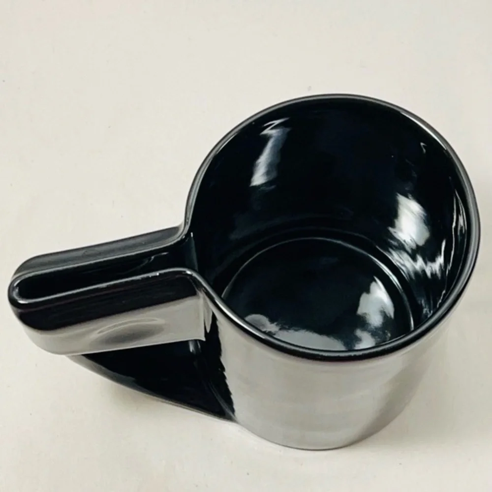 High Tea mug black w/ tea bag holder